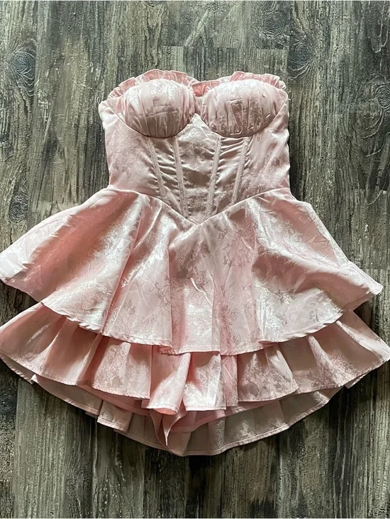 Selfie Leslie Strapless Light Pink Corset Romper - Picture 1 of 3